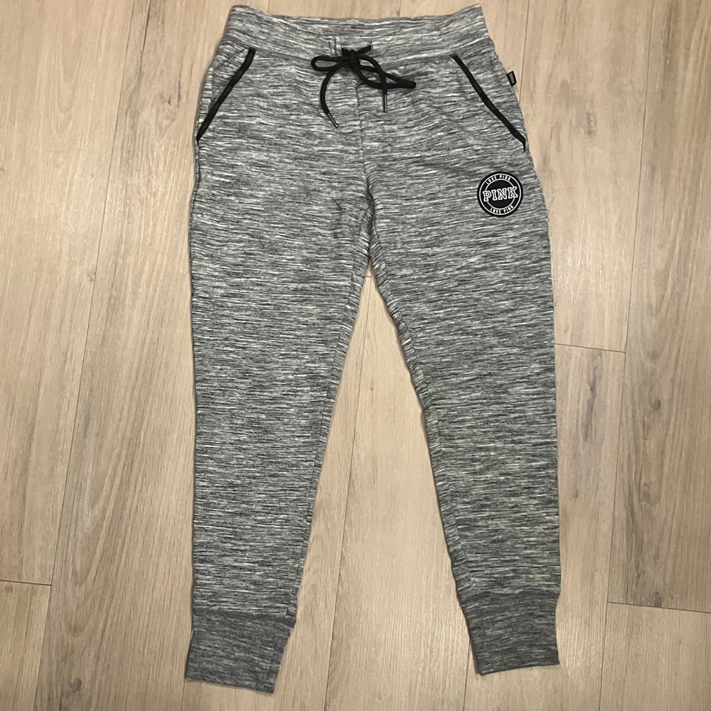 VS Pink joggers size small